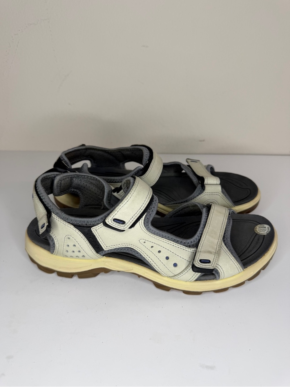 ecco receptor Sports Sandals Women’s 42 US 11 Taupe Gray Leather Walking Hiking